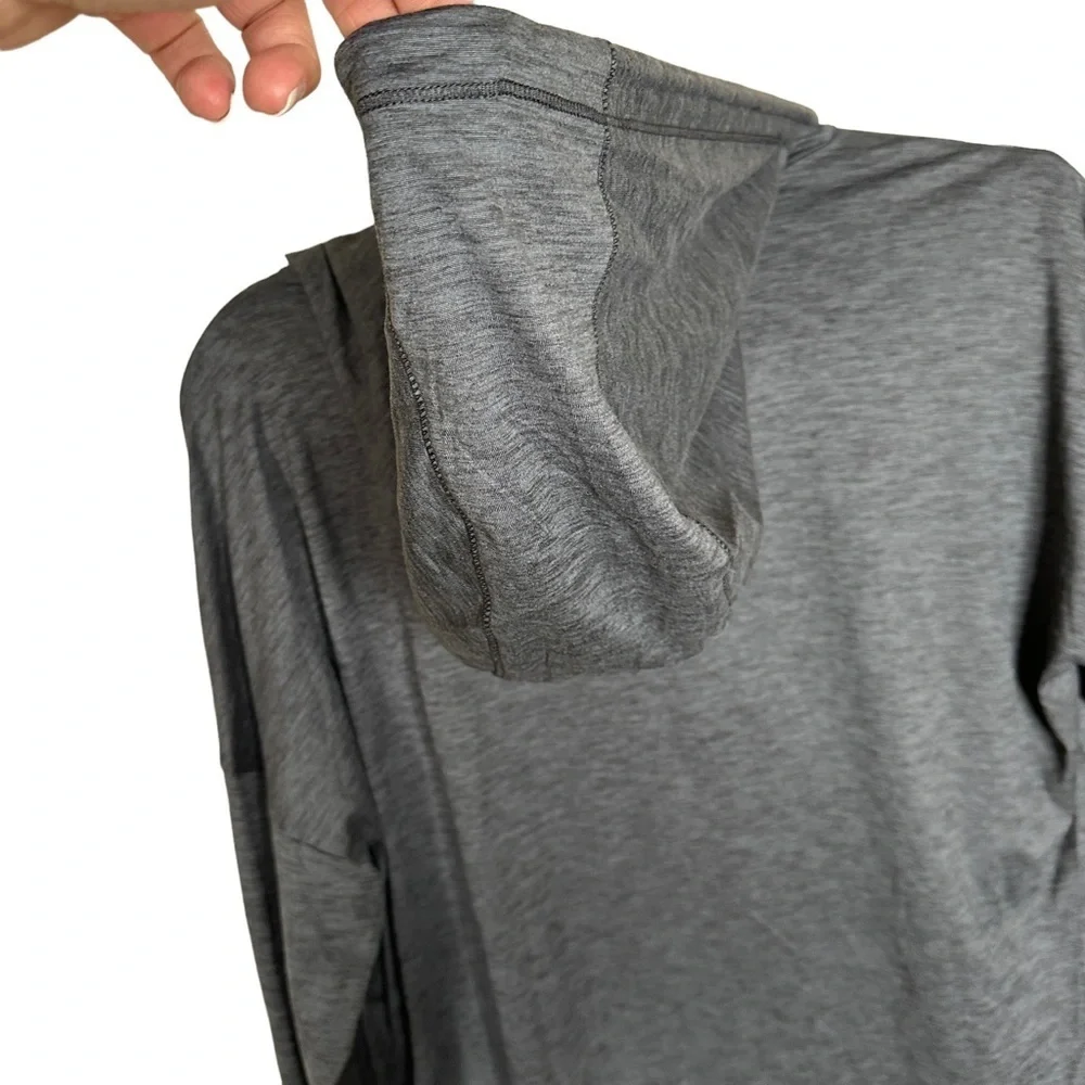 Spyder active Women’s Large 4 way stretch Fabric w/ thumb hole suits and hoodie - Picture 5 of 8